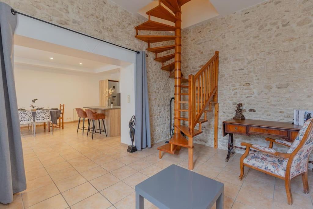 Charmante Maison Au Calme Royan Exteriör bild
